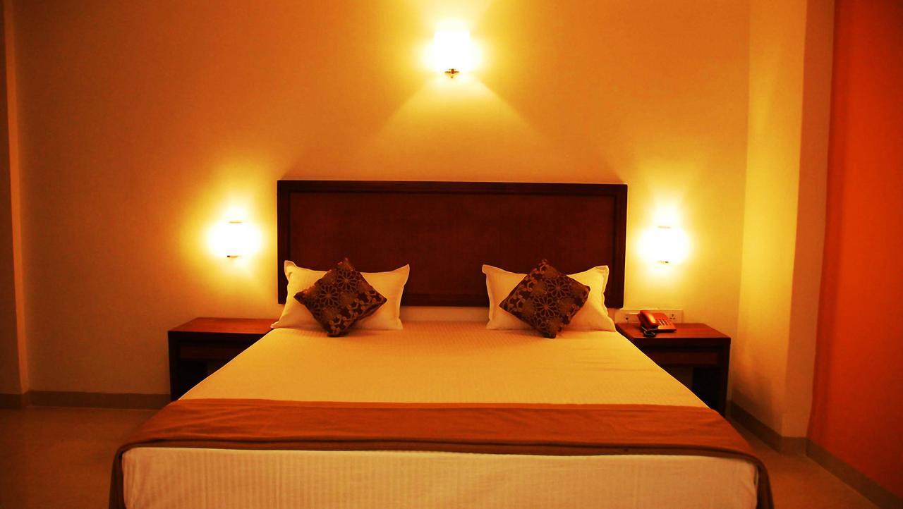 Budget Hotel Khammam Zewnętrze zdjęcie