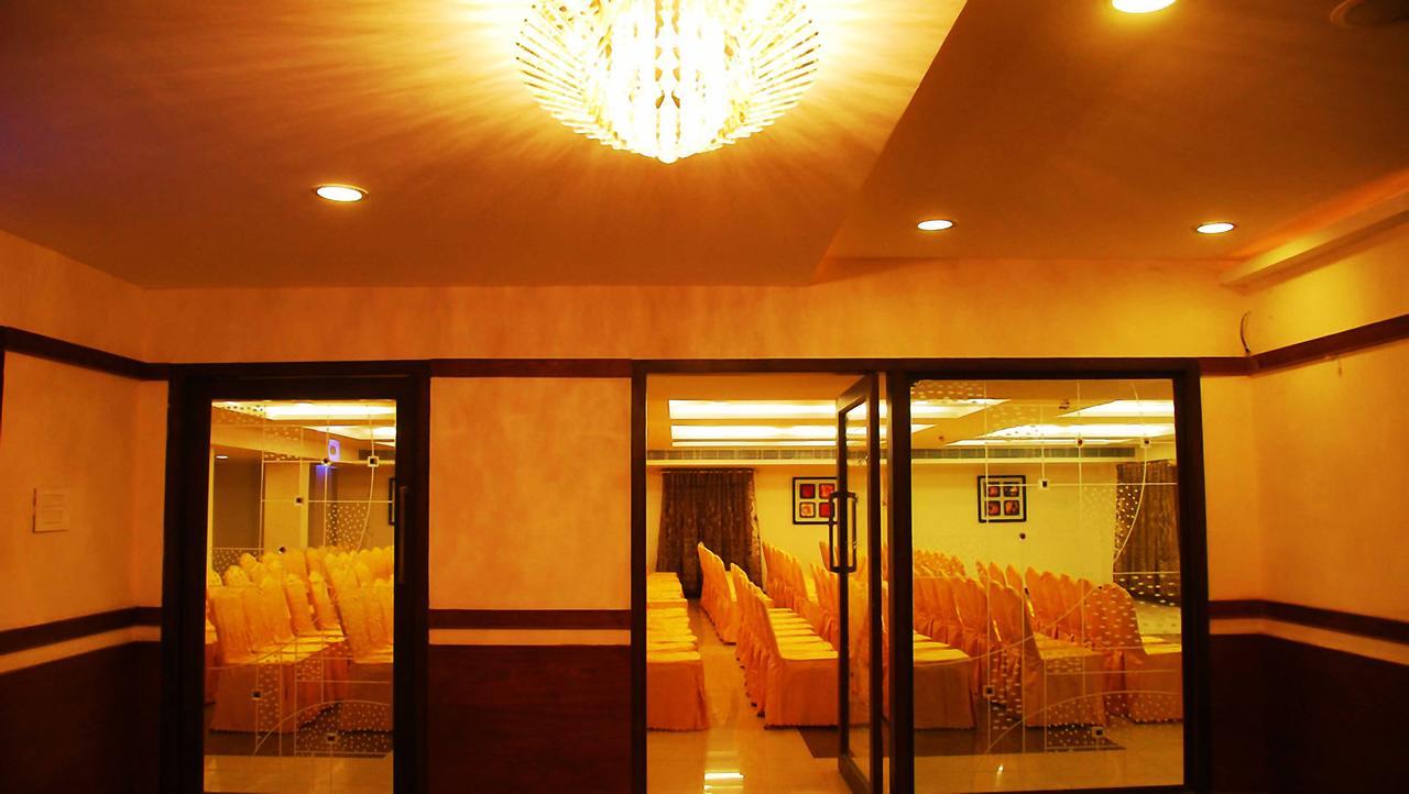 Budget Hotel Khammam Zewnętrze zdjęcie